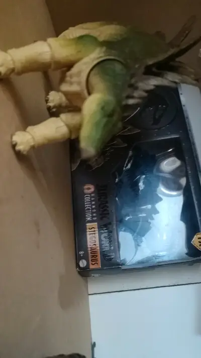 Figura de acción Stegosaurus Jurassic World - miniatura 1