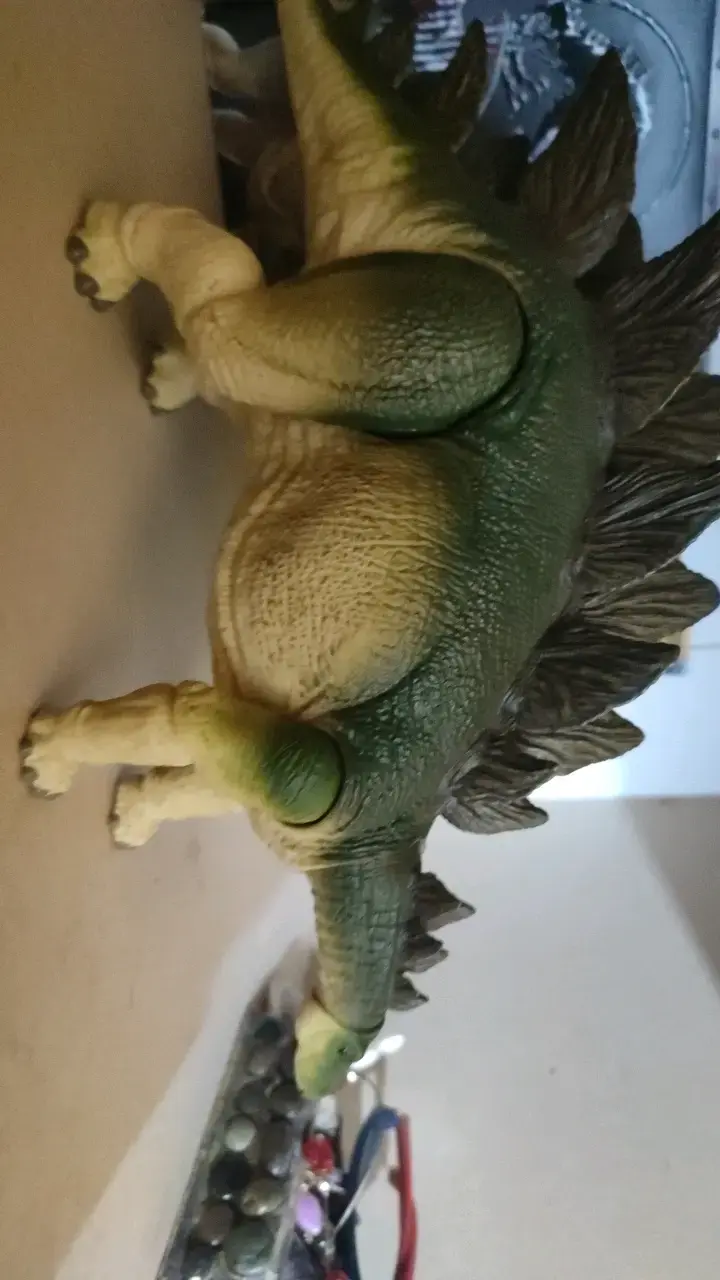 Figura de acción Stegosaurus Jurassic World - 2