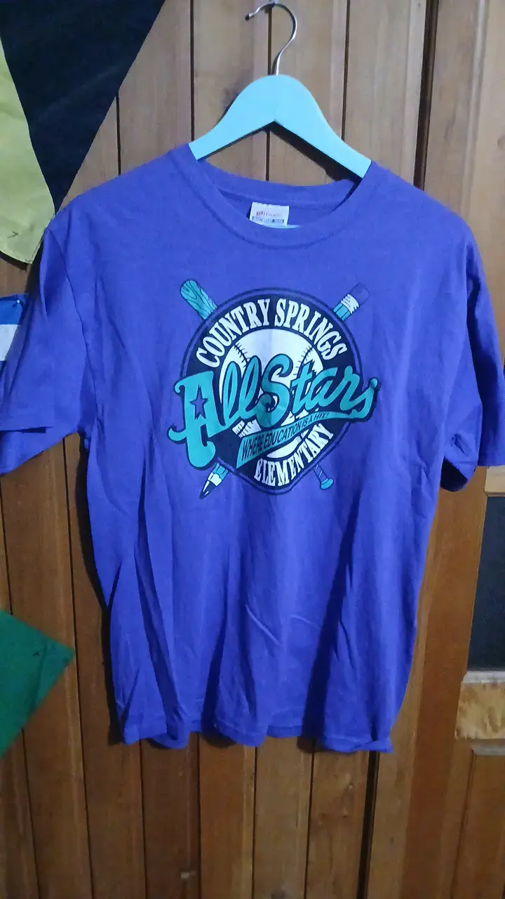 Polera morada Country Springs All Stars - 1