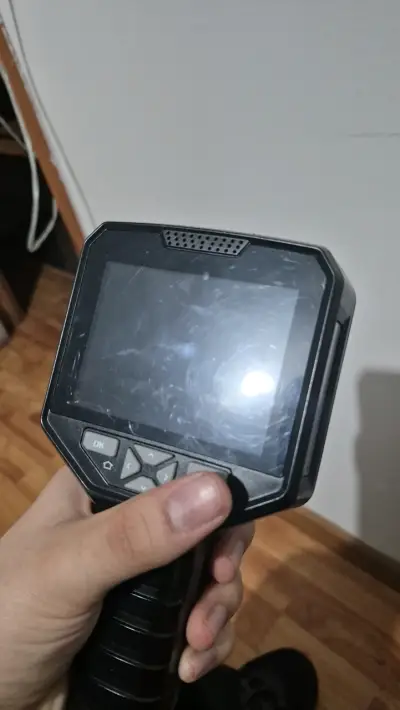 Cámara térmica portátil con pantalla LCD - miniatura 2