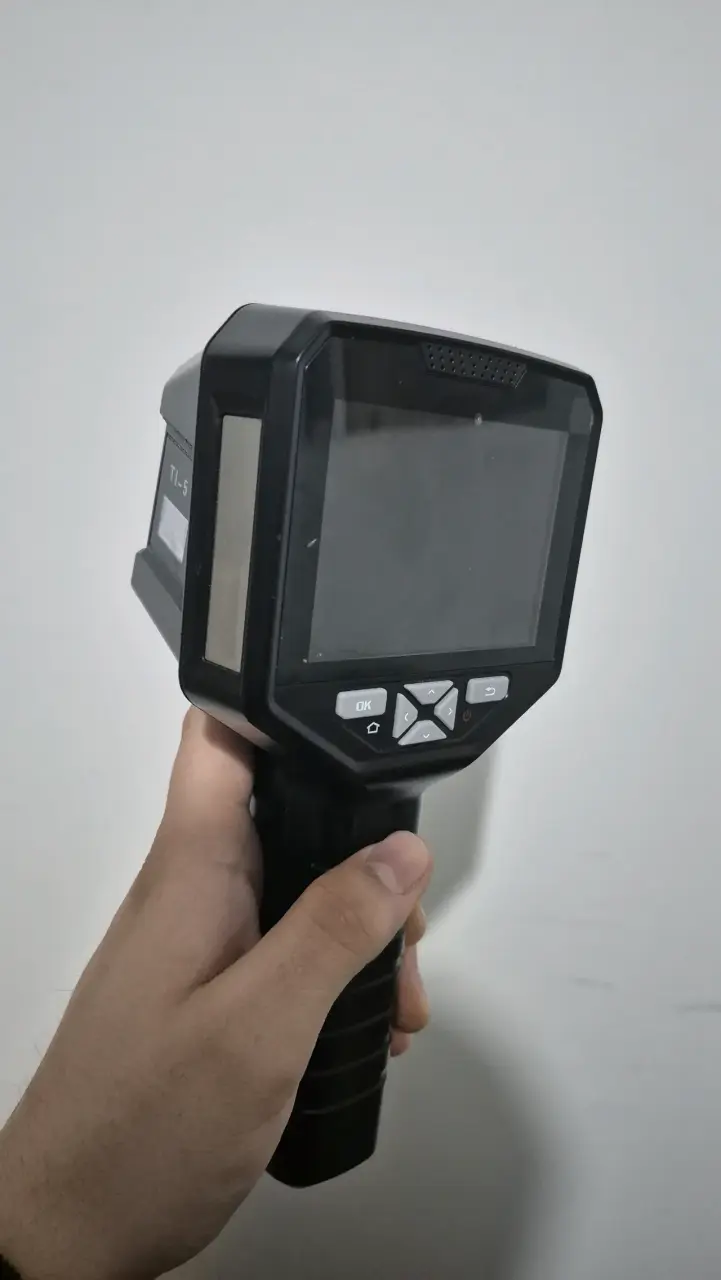 Cámara térmica portátil con pantalla LCD - 4