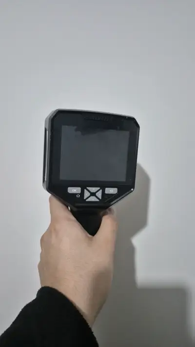Cámara térmica portátil Oletek con pantalla LCD - miniatura 3