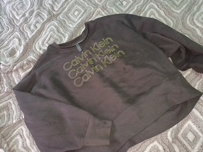 Polerón Calvin Klein marrón para mujer - 1