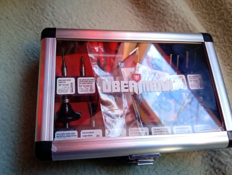 Set de fresas para router Ubermann en estuche - 1