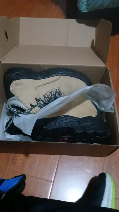 Botas de trekking beige / Zapatos de seguridad - miniatura 5
