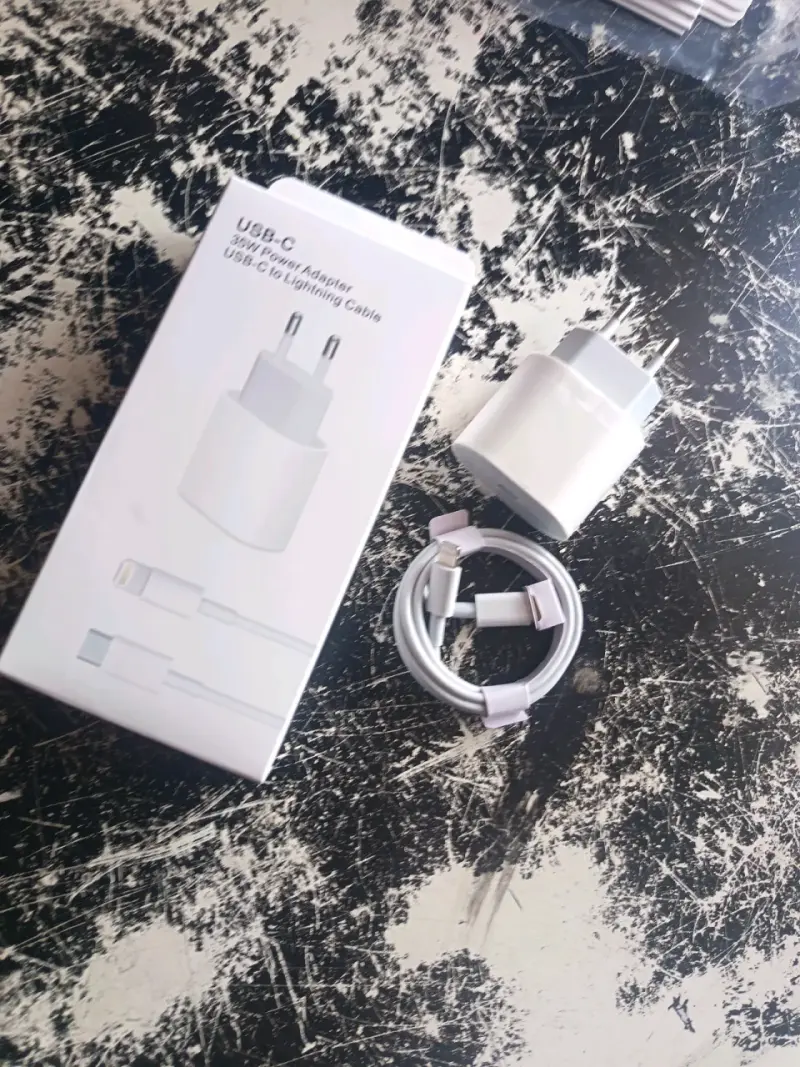Cargador USB-C 35W con Cable Lightning - 3