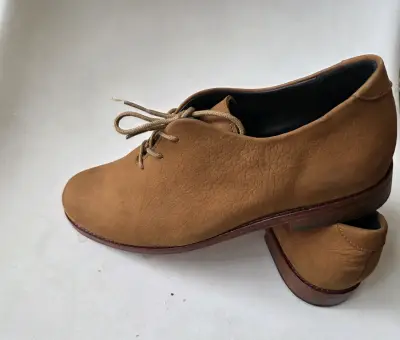 Zapateria maestra, cuero. - miniatura 4