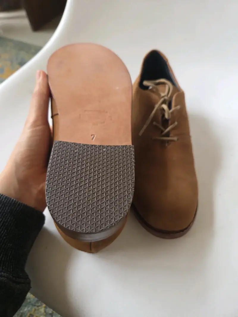 Zapateria maestra, cuero. - 5