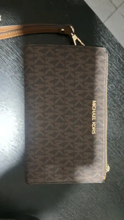 Cartera de mano Michael Kors marrón - miniatura 1