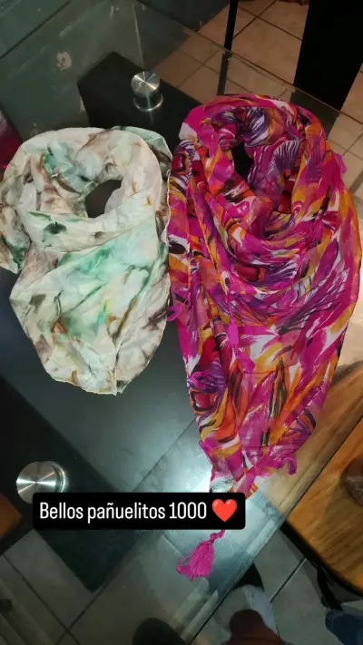 Pañuelos de colores variados para mujer - miniatura 2
