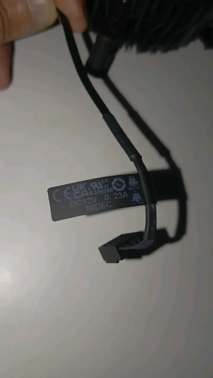 Disipador intel Cooler i5 12400 f usado casi nuevo - 2