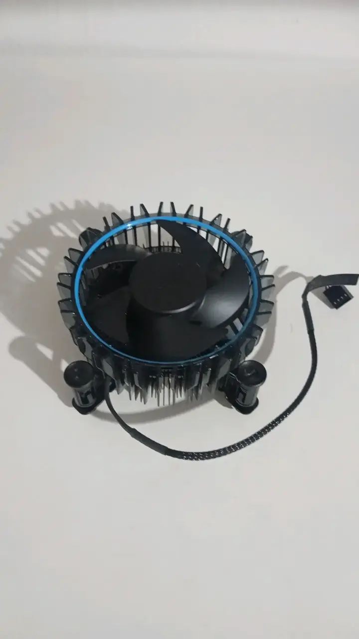 Disipador intel Cooler i5 12400 f usado casi nuevo - 5