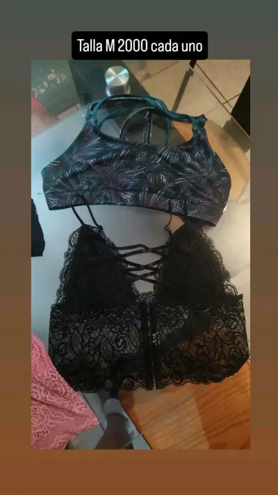 Polera sin mangas azul para mujer - miniatura 3