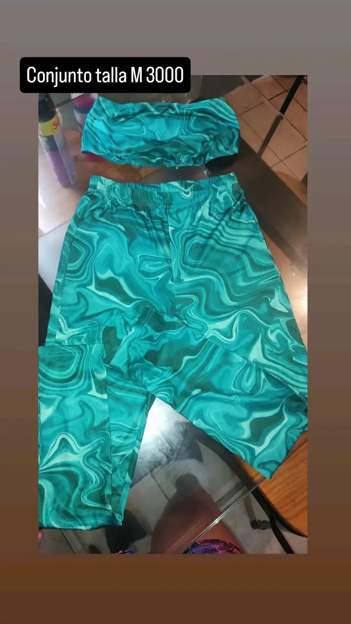 Polera sin mangas azul para mujer - 6