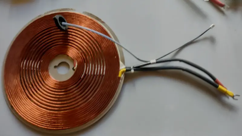 Bobina de inducción de cobre para proyectos