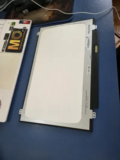 Pantalla de repuesto  para laptop - miniatura 6