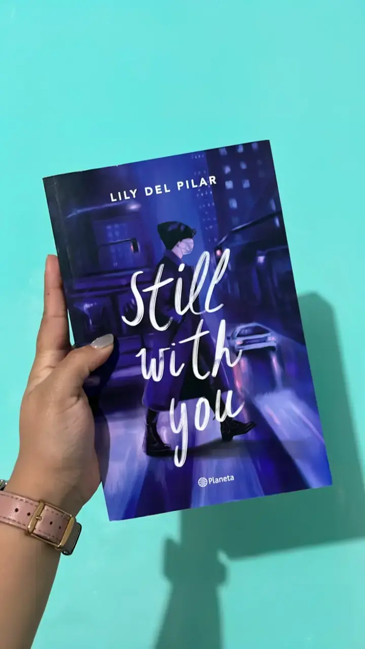 Libro 'Still With You' de Lily Del Pilar - 1