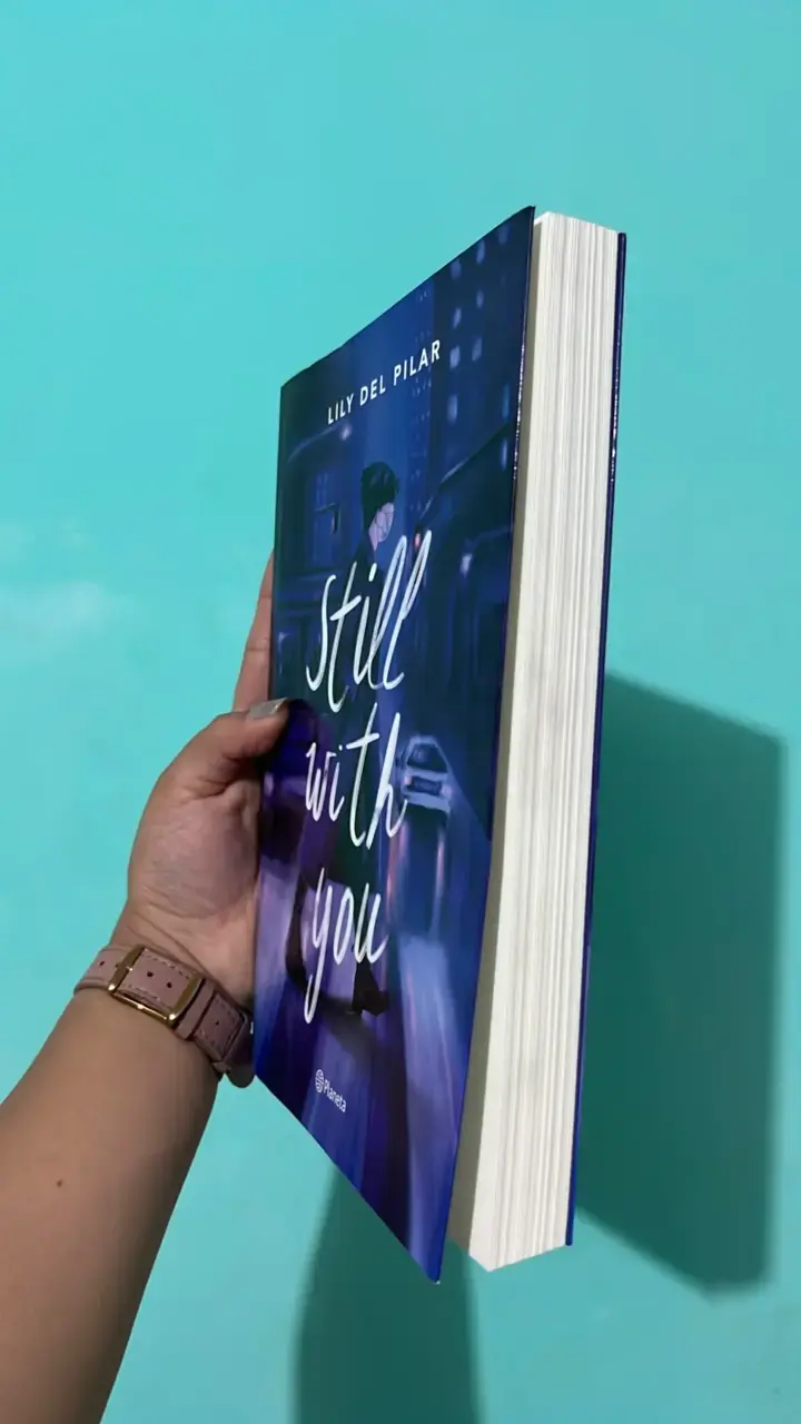 Libro 'Still With You' de Lily Del Pilar - 2
