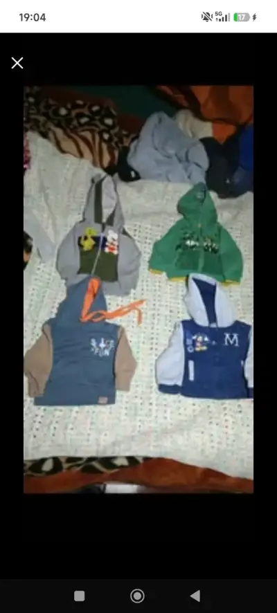 Lote de ropa infantil variada para niños - miniatura 2