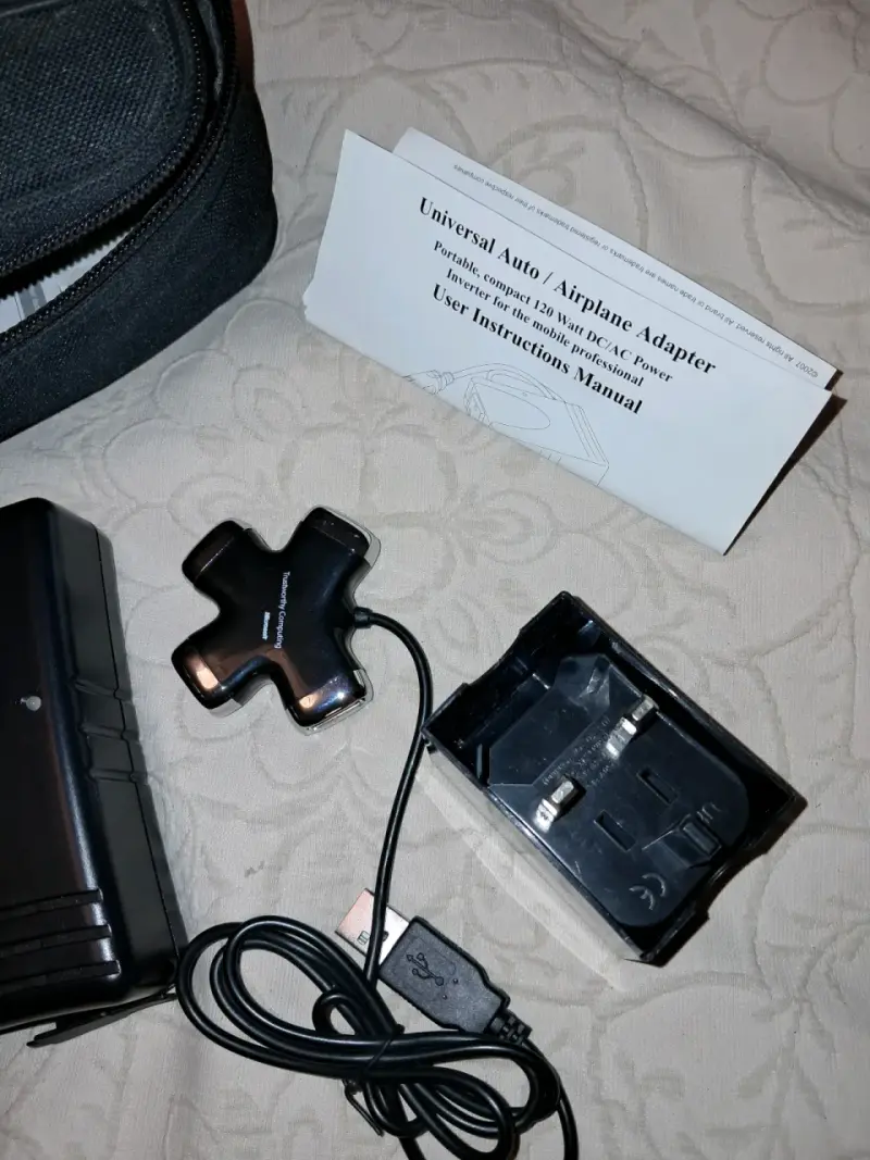 Adaptador Universal Auto/Airplane Microsoft - 2
