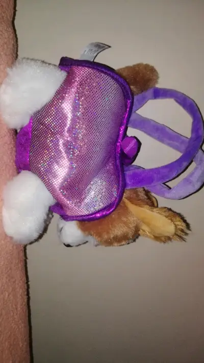Mochila de peluche perro con lentejuelas - miniatura 3