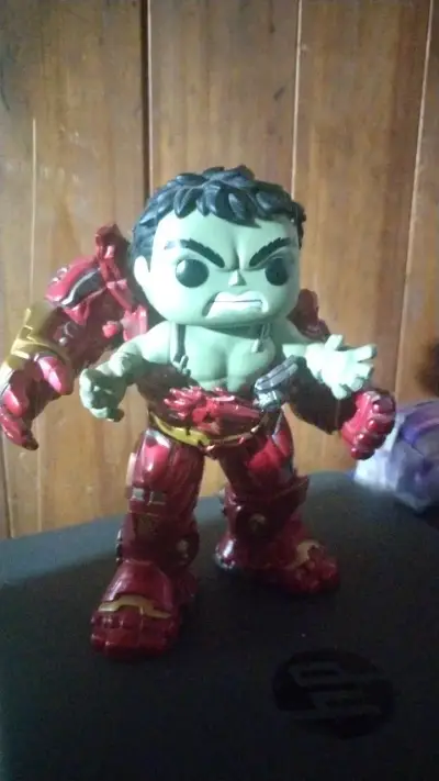 Figura de acción Hulkbuster Hulk edición especial - miniatura 1