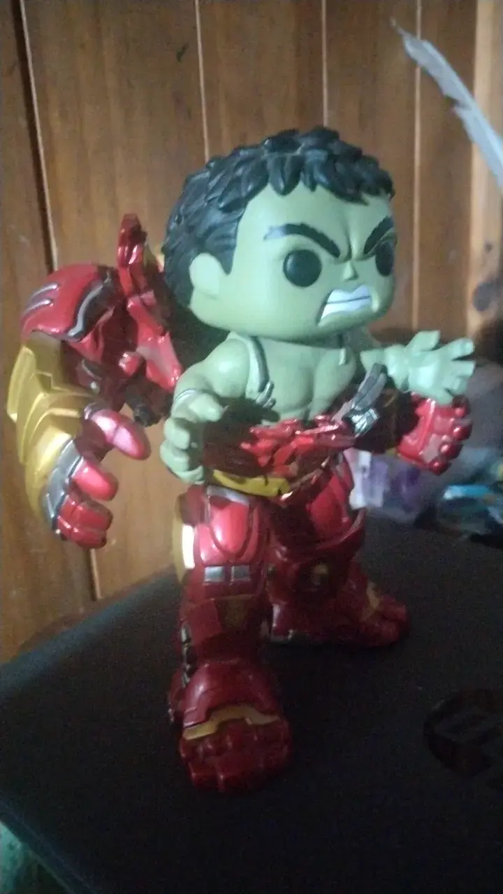 Figura de acción Hulkbuster Hulk edición especial - 2
