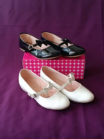 Vendo lote de zapatos  peruanos en su gran mayoria - miniatura 2