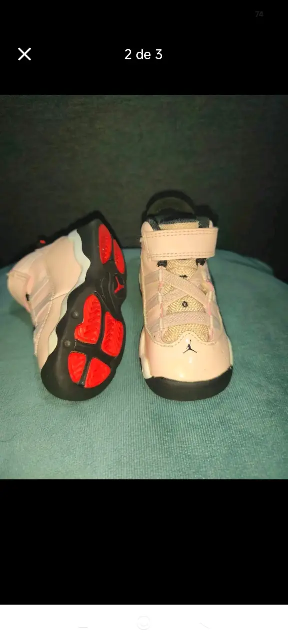 Zapatillas deportivas para niños Jordan color rosa - 2
