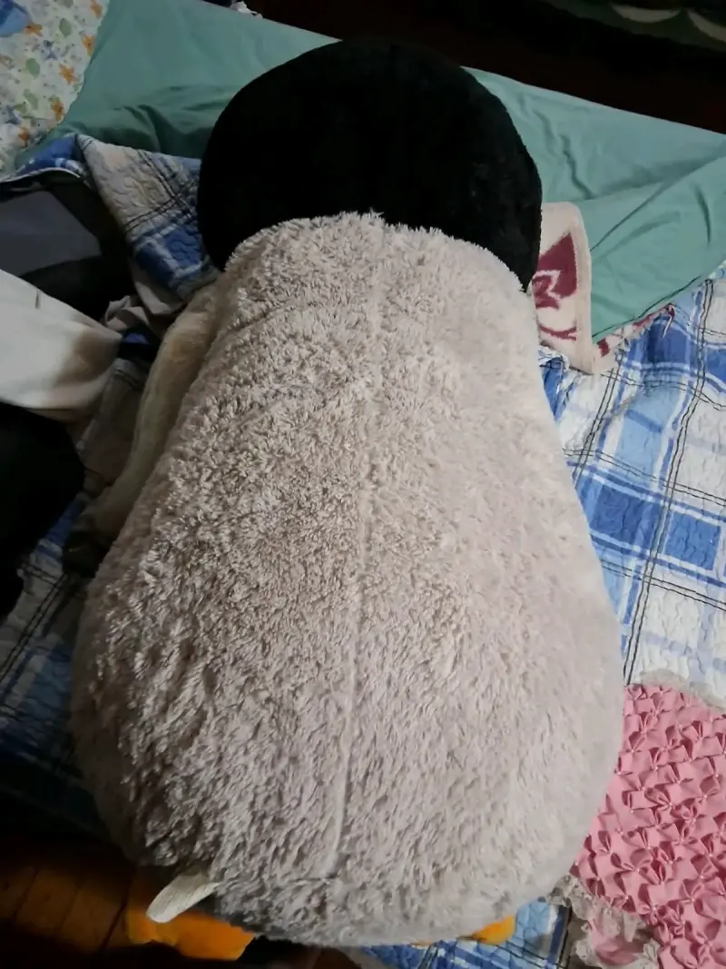 Peluche gigante de pingüino suave y esponjoso - 5