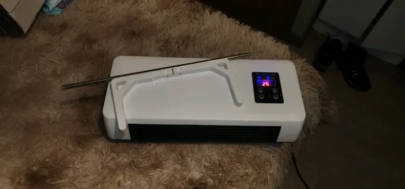 Aire acondicionado de pared Tasbel con control digital - 1