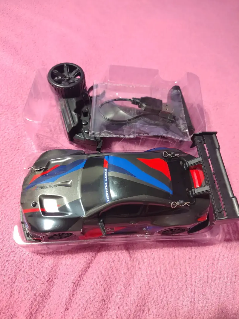 Auto RC Drift Racing 1:24 Enoze con Control Remoto - 2