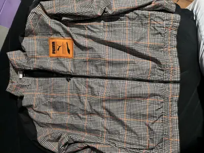 Chaqueta a cuadros Puma con diseño moderno - miniatura 1