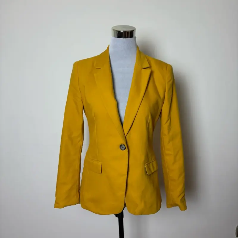 Blazer Zara Basic mostaza talla M - 2