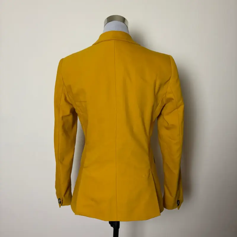 Blazer Zara Basic mostaza talla M - 3