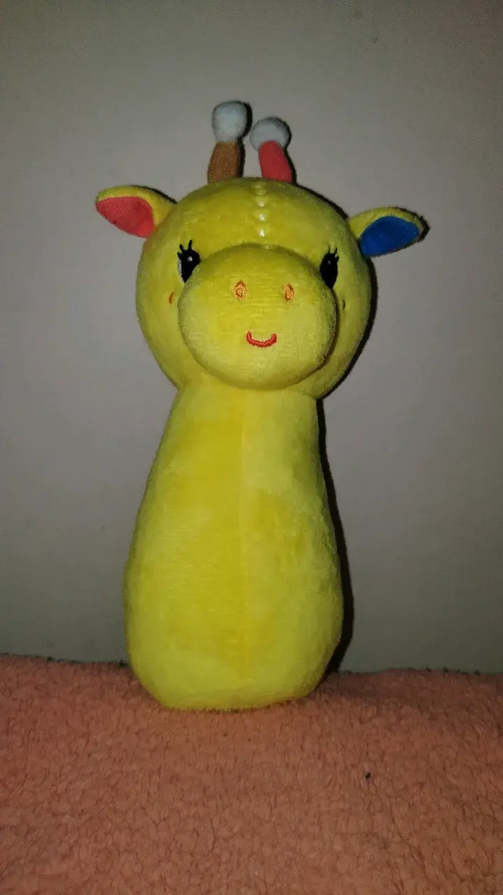 Peluche de jirafa amarilla suave - 1