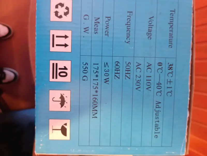 Incubadora de huevos para 7 unidades con control de temperatura - 2
