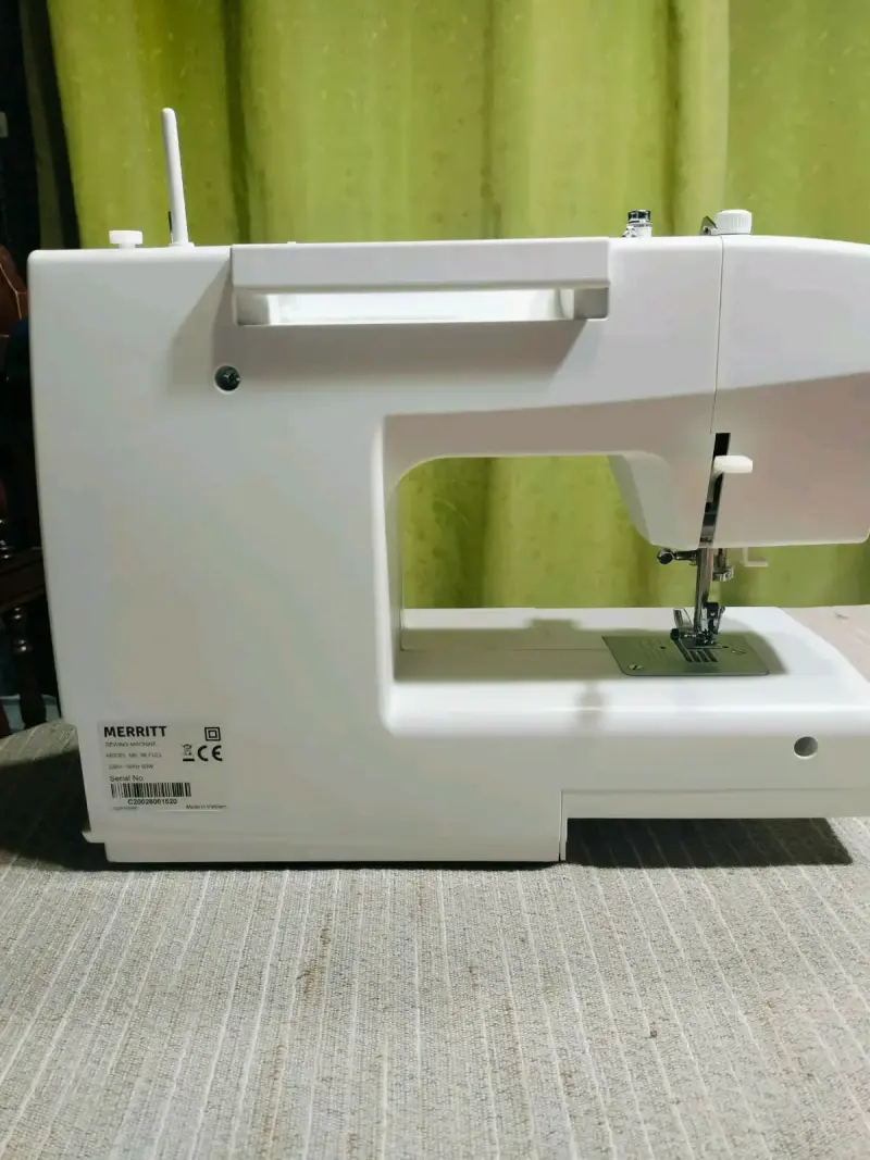 Máquina de Coser Merritt Full con Pedal - 1