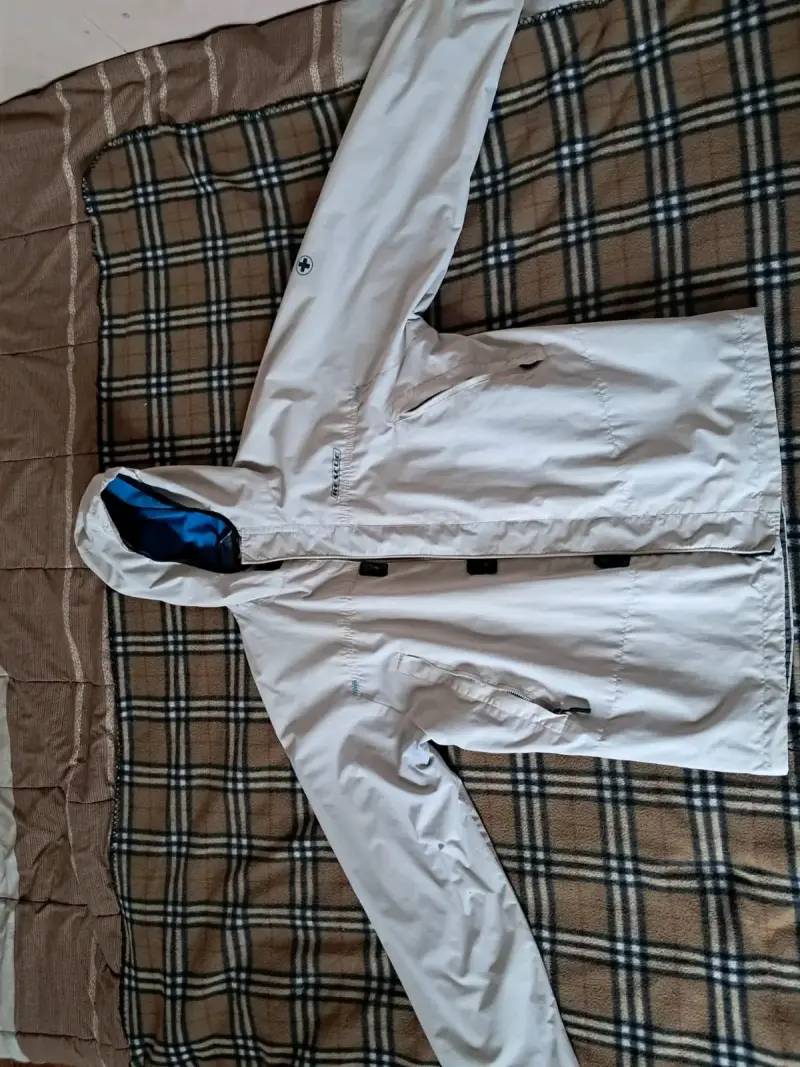 Chaqueta impermeable Rescue blanca con capucha - 1