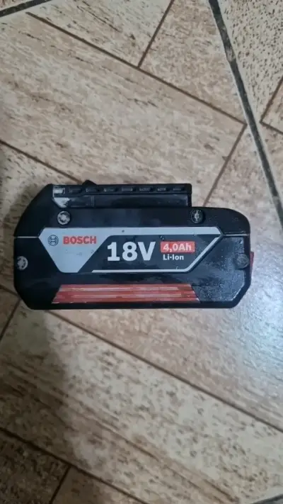 Cargador y batería Bosch AL 1860 CV 18V - miniatura 3