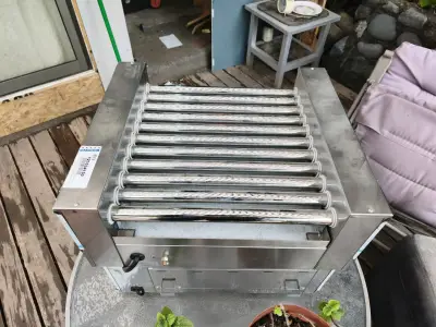 Rostizador de vienesas rodillos Roller Grill - miniatura 2