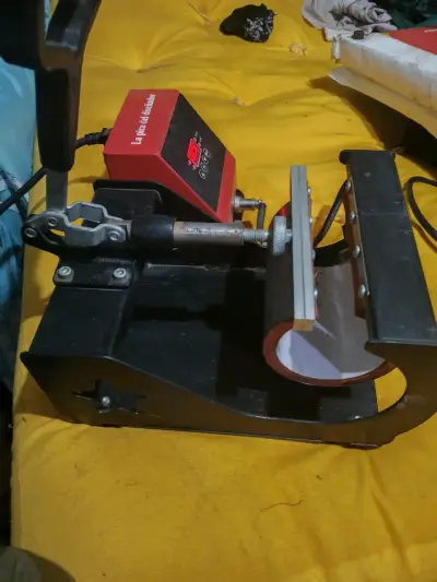 Plancha de Sublimación Térmica Roja - miniatura 1