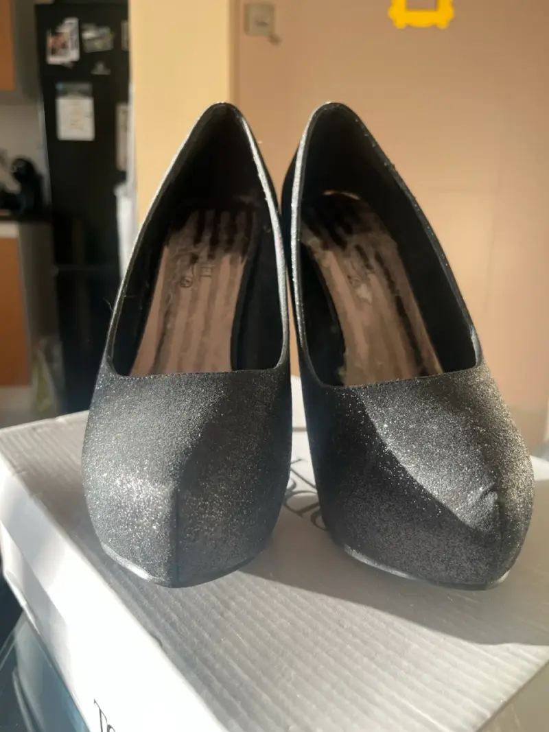 Zapatos de Tacón Alto Negros Brillantes - 1