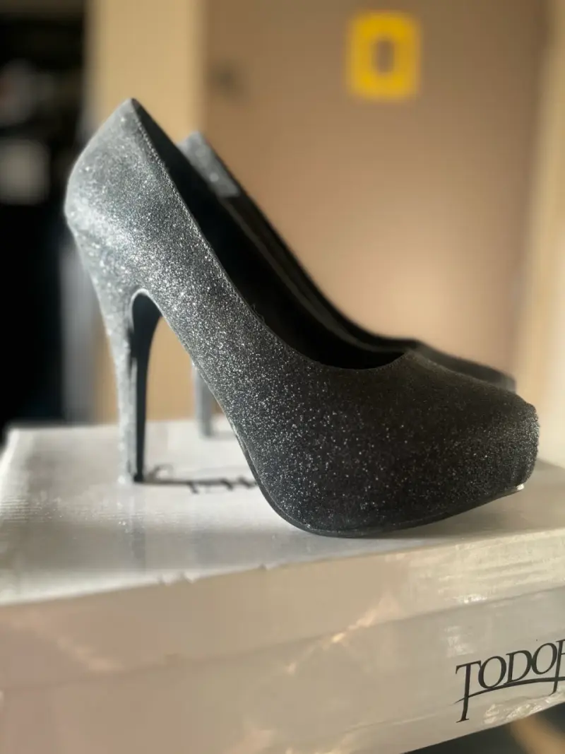 Zapatos de Tacón Alto Negros Brillantes - 2