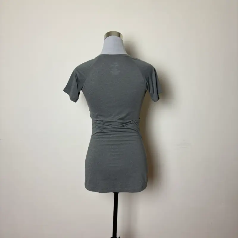 Polera Deportiva Nike Pro Gris Dri-FIT - 3