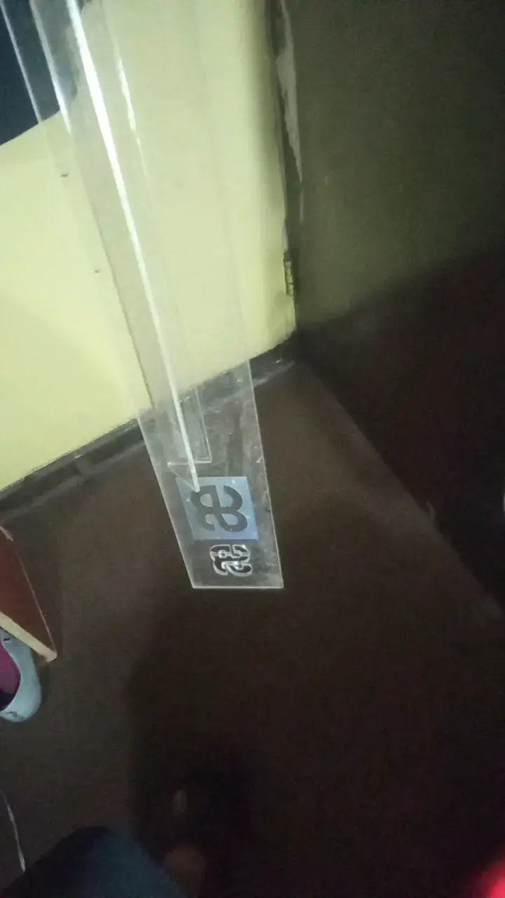Nivel de burbuja de acrílico transparente - 2