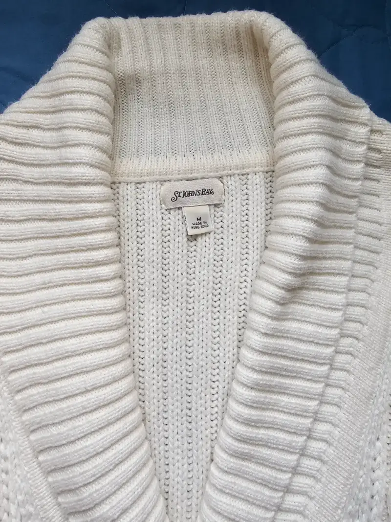 Suéter de lana beige con cuello chal St. John's Bay - 3