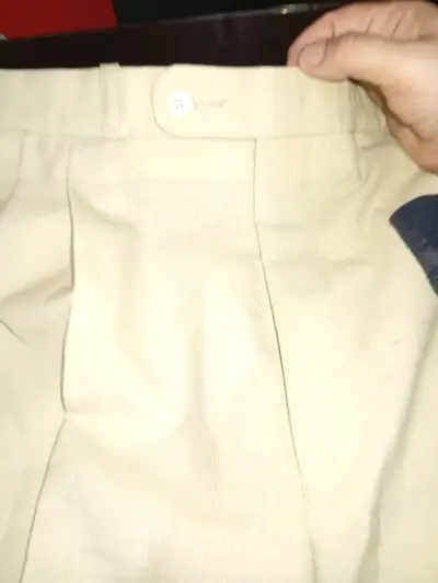 Traje beige con corbata a juego - miniatura 6
