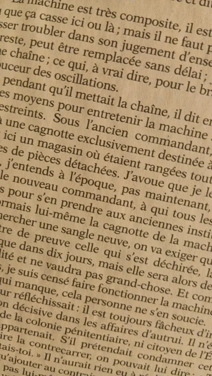 Libros 'La Metamorfosis' de Kafka y 'L'Étranger' de Camus - 3