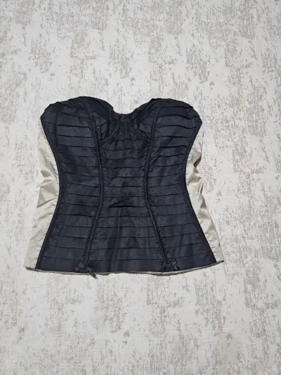 Corset strapless negro y beige elegante - miniatura 2